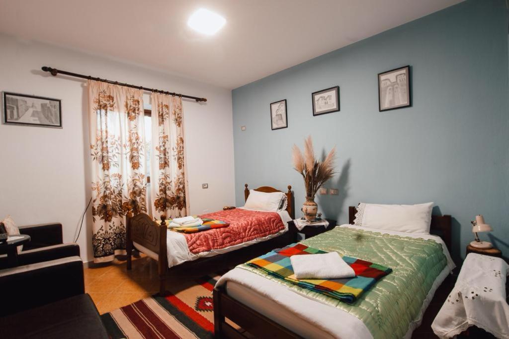 Bb Apartament Apartment Gjirokaster Exterior photo